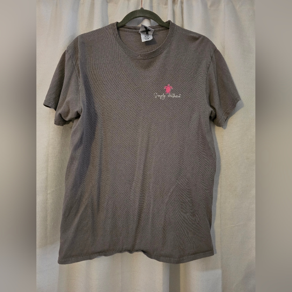 Simply Southern Short Sleeve "Peace, Love, Teach" Turtle Graphic Tee Size Medium
